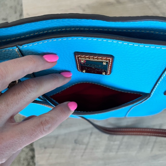 Dooney & Bourke Turquoise Tote bag with Brown Straps - Picture 10 of 13